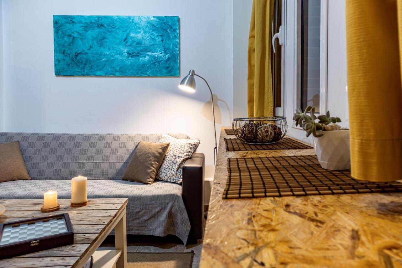 קלמאטה Downtown Charming Studio מראה חיצוני תמונה